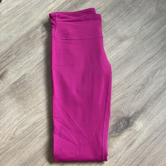 Pink lululemon wonder unders size 6 - Picture 4 of 5